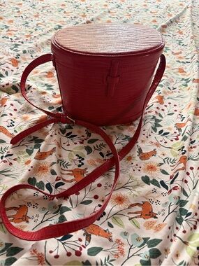 Red Women's Crossbody Camera Style Bag